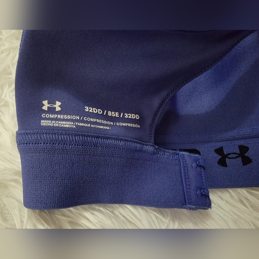 Under Armour Women's Active Blue Sports Bra Lightly Padded Daily Support 32DD - Picture 8 of 11